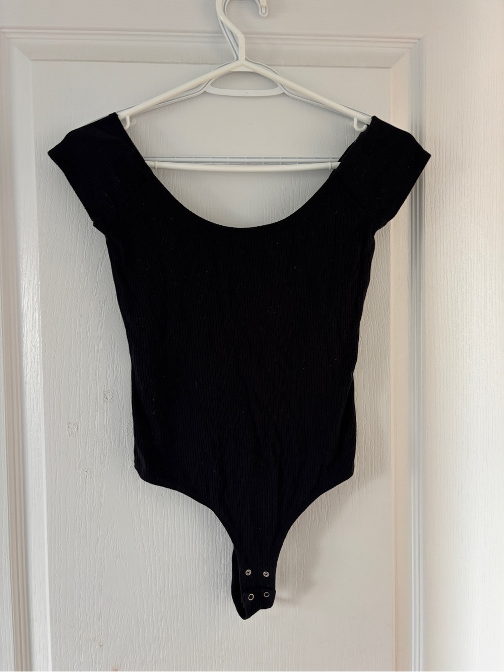 Dynamite Black Ribbed Off-Shoulder Bodysuit